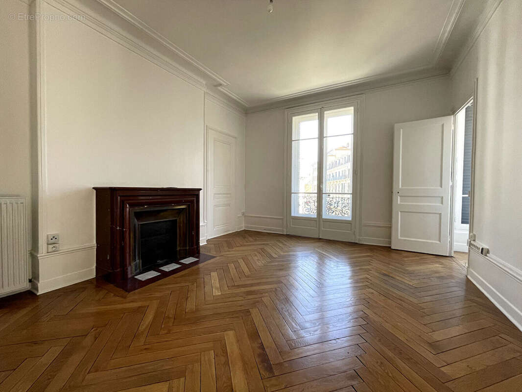 Appartement à LYON-2E