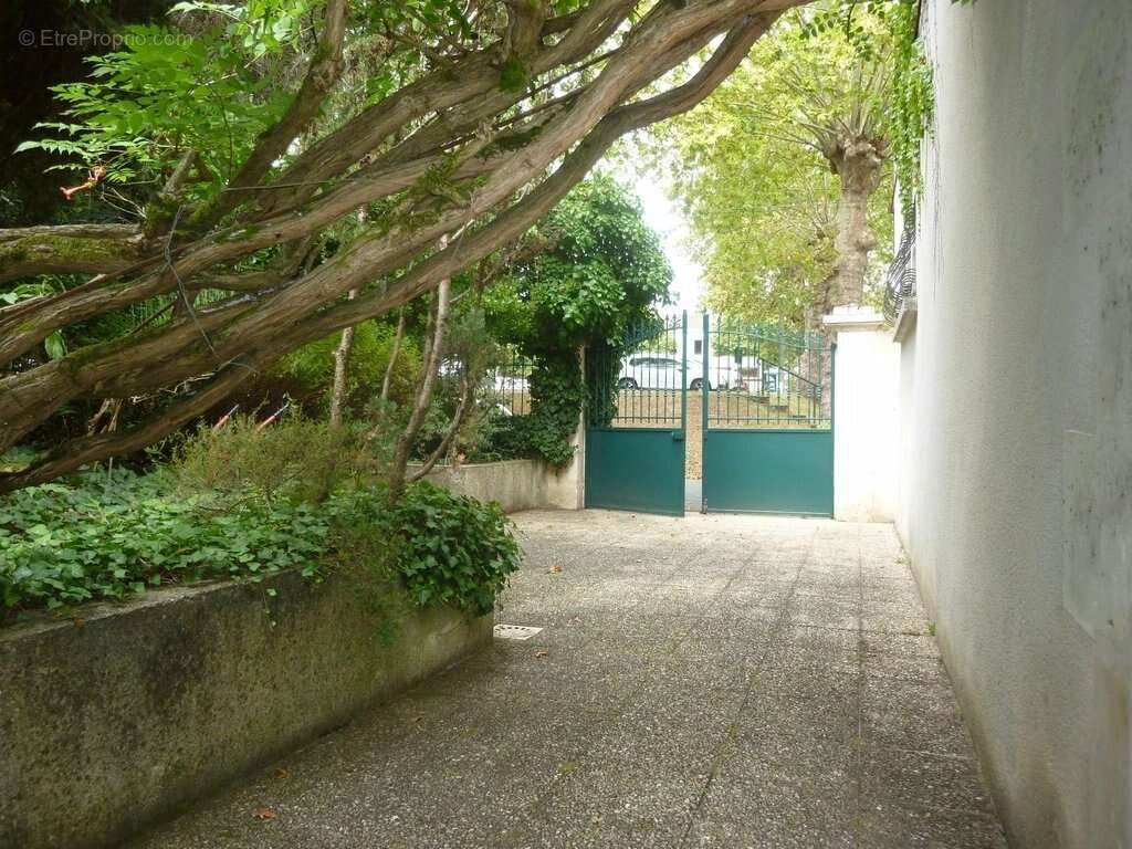 Maison à SAINT-AULAYE