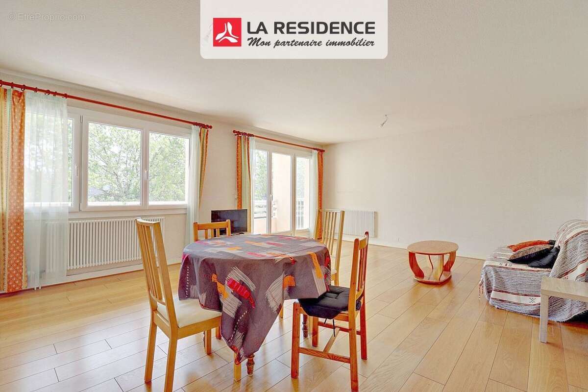 Appartement 91 m² à Blois  - photo 2