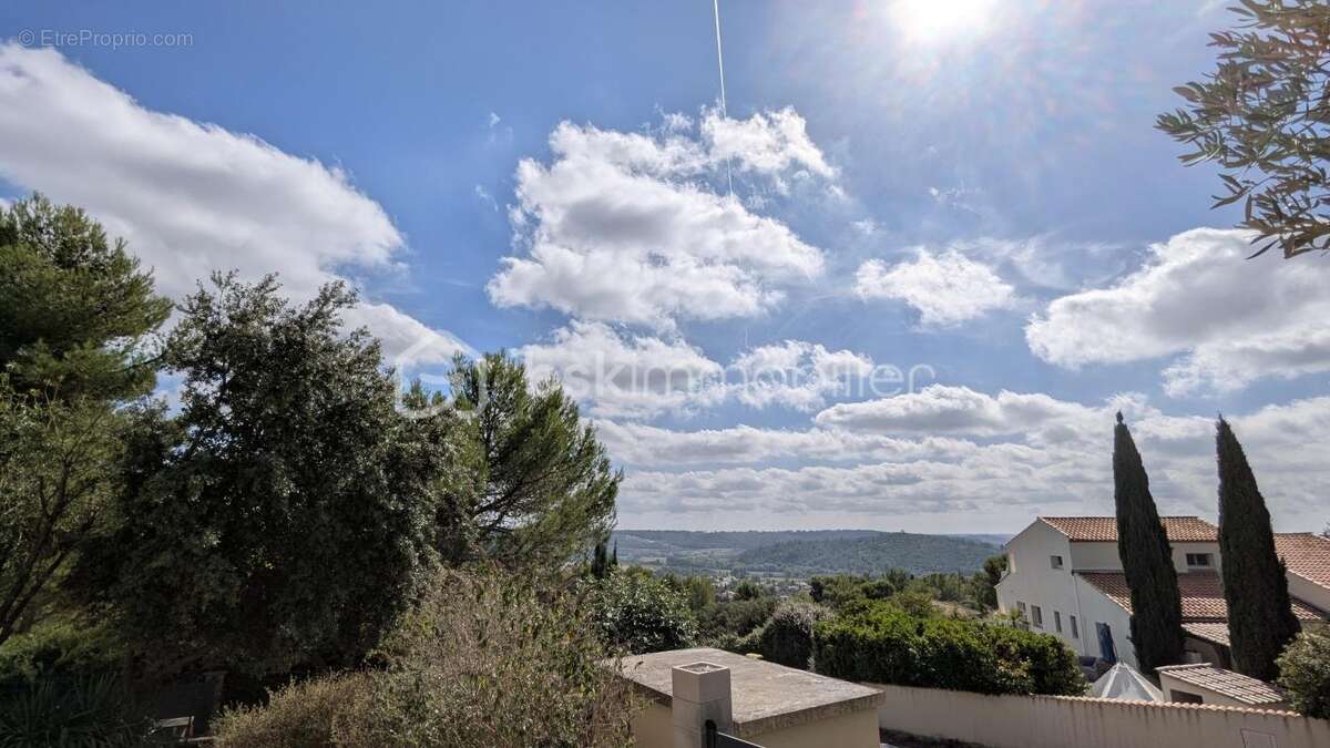 Maison à COMBAILLAUX