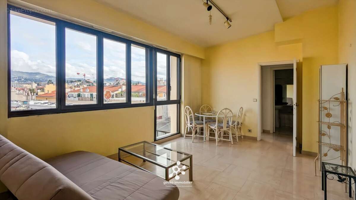 Appartement à NICE