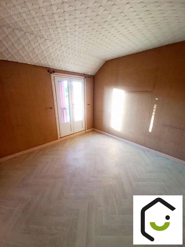 Maison 127 m² à Breteuil  - photo 6