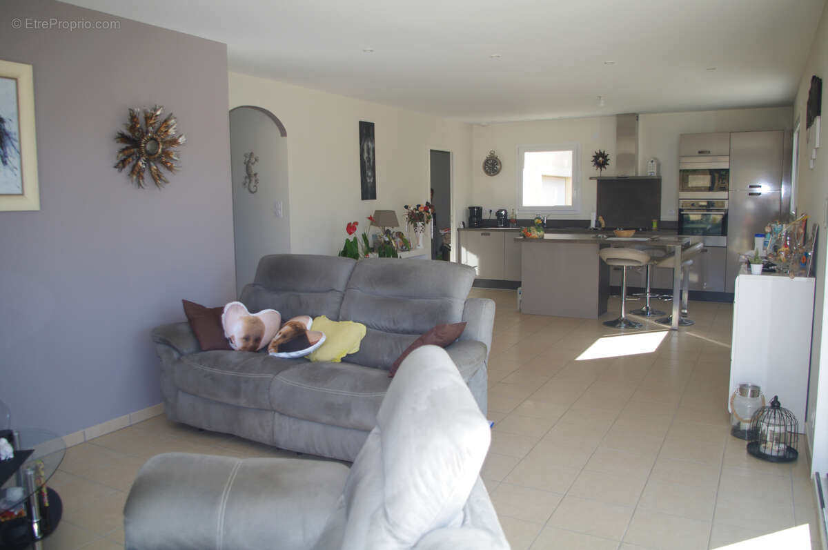 Maison à L'HOSPITALET-DU-LARZAC
