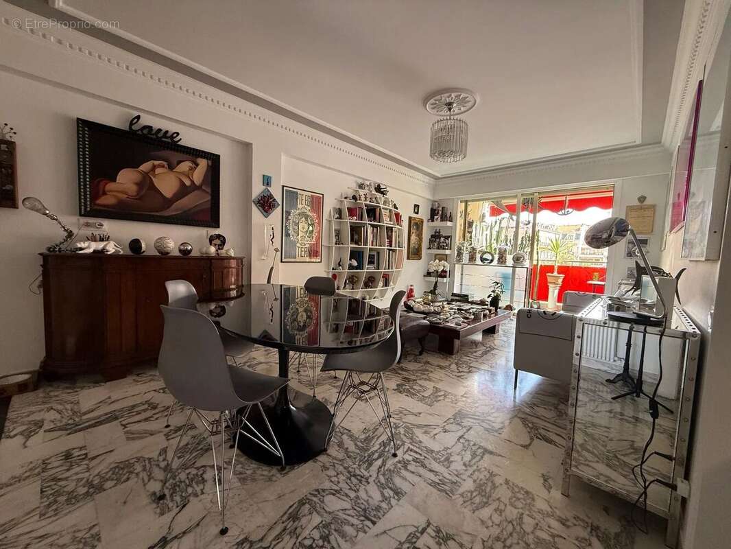 Appartement à NICE