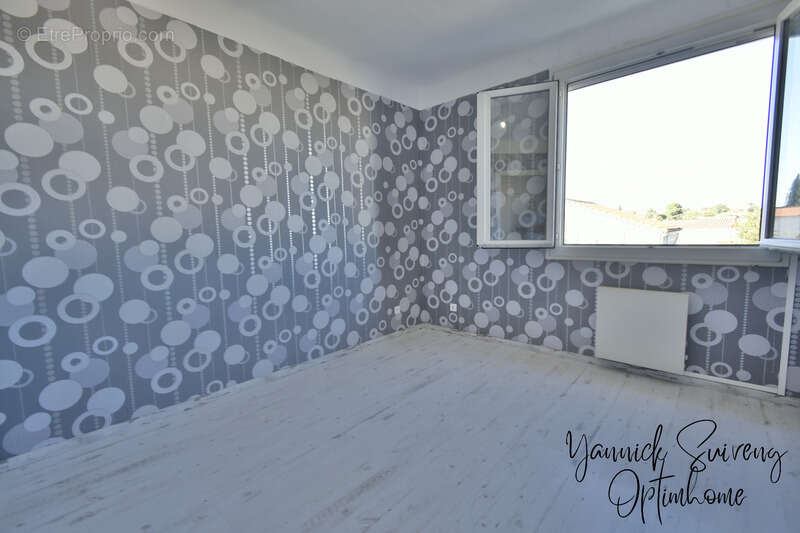 Appartement à SAINT-ESTEVE