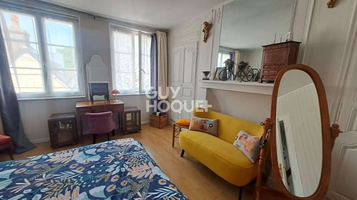 Maison à RUGLES