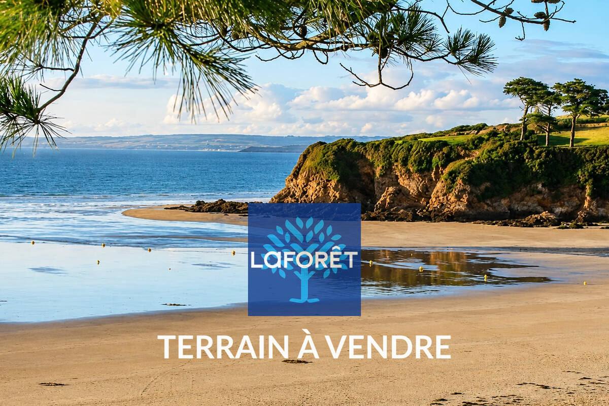 Terrain à DOUARNENEZ