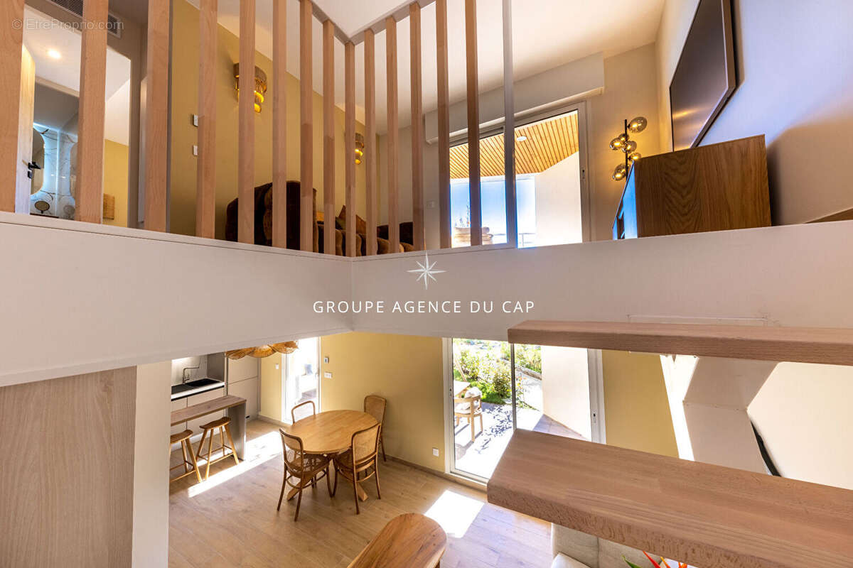 Appartement à SAINT-RAPHAEL