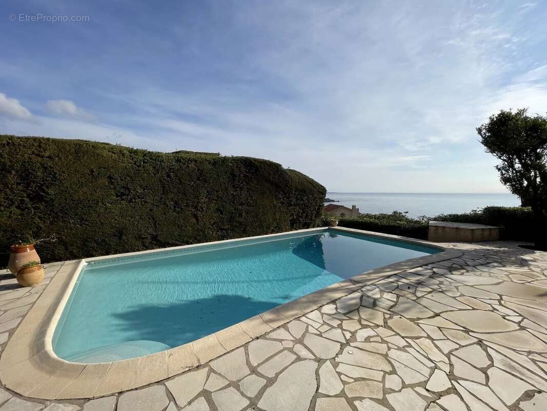 Maison à SAINT-RAPHAEL