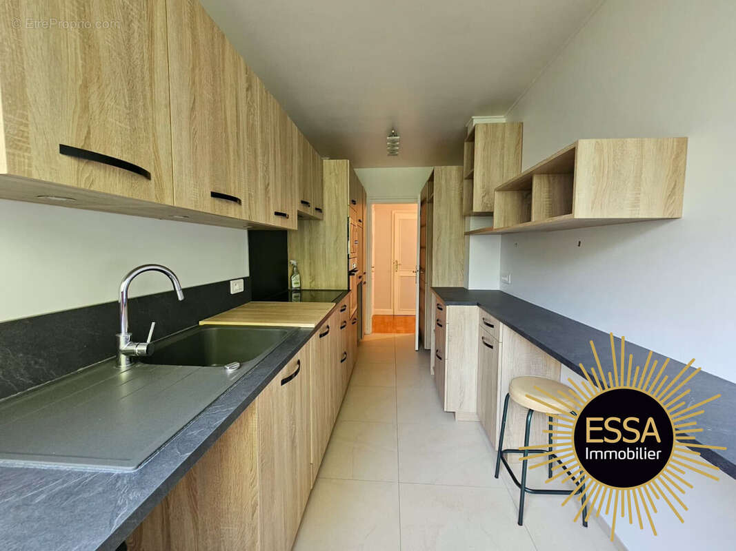 Appartement 111 m² à Rocquencourt  - photo 4