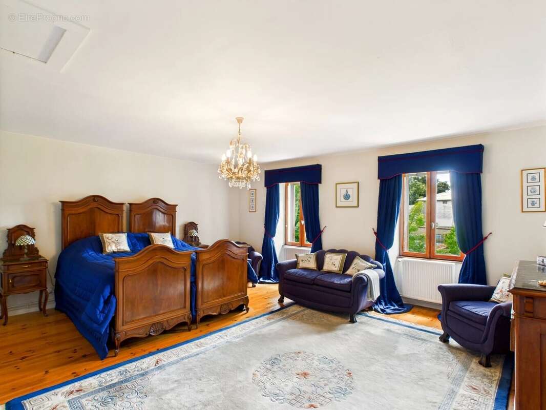 Belle maison pleine de possibilités - photo 3