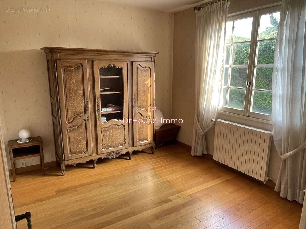 Maison à GAILLON-SUR-MONTCIENT