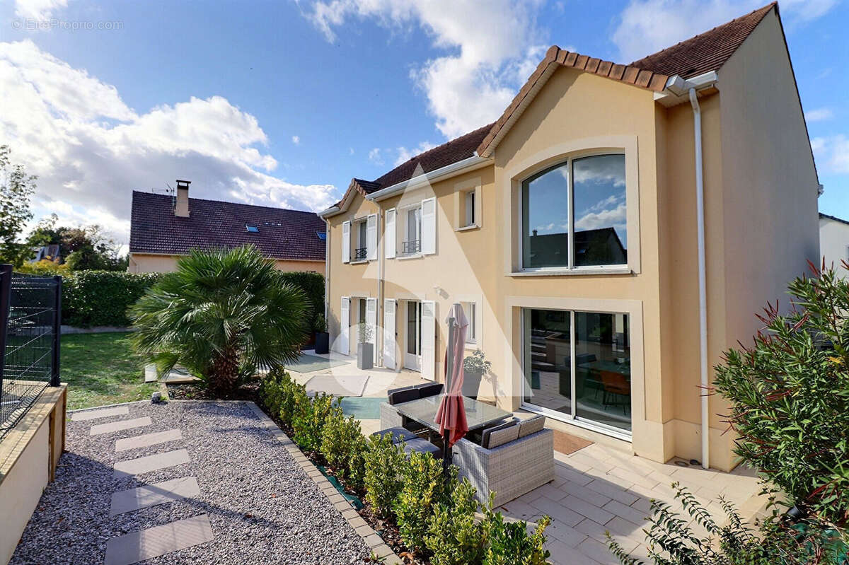 Maison à BESSANCOURT