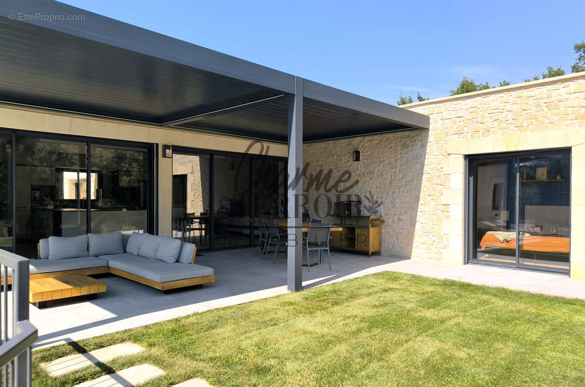 Maison à UZES