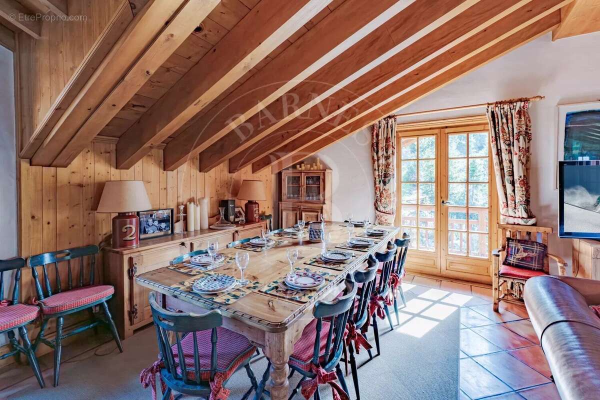 Maison à LA PERRIERE