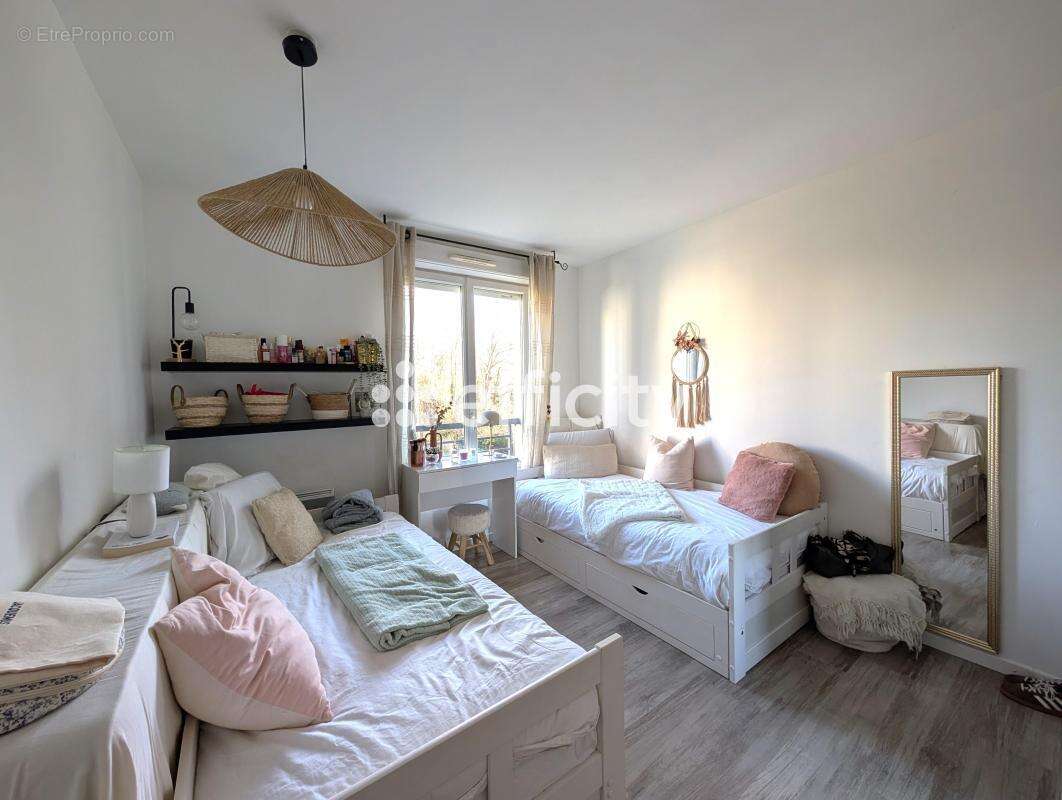 Appartement à ENGHIEN-LES-BAINS