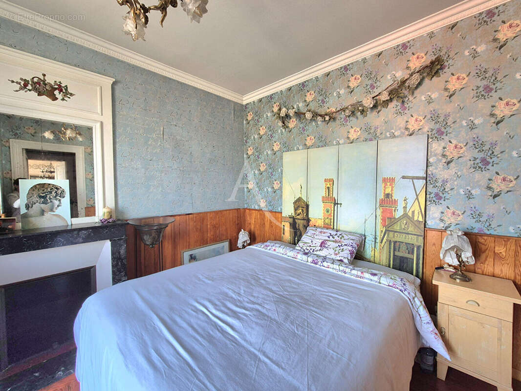 Maison à NEUILLY-PLAISANCE