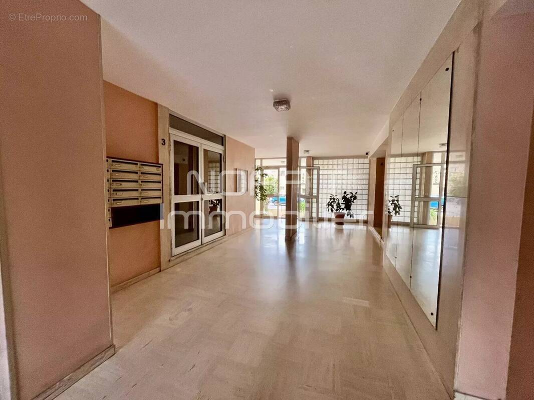 Appartement à NICE