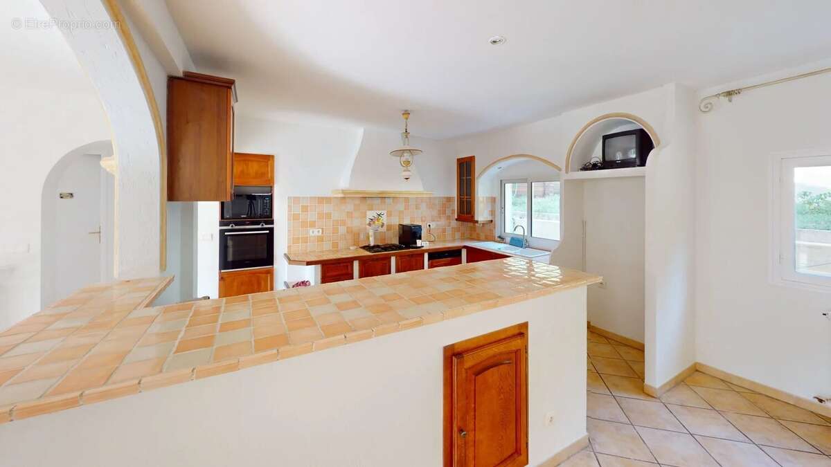 Maison à CAGNES-SUR-MER