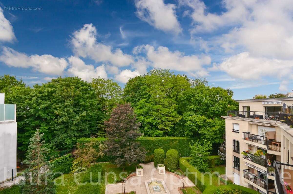 Bourg-la-reine -  5 min rer - 4/5 p -  94,08 m² - dernier etage - ascenseur - cave - double box - photo 3
