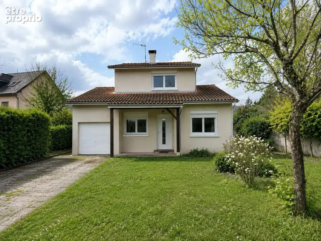 Maison à SAINT-EGREVE