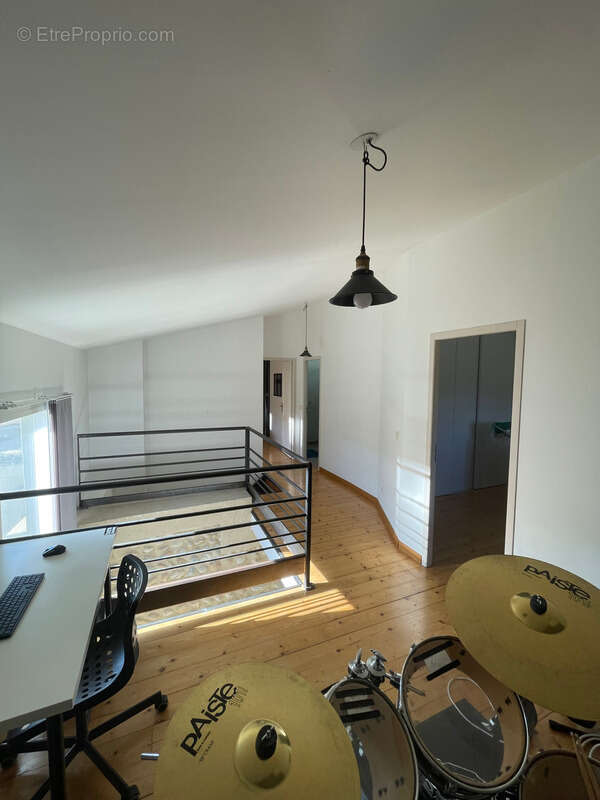 Maison à PONT-DE-L&#039;ISERE