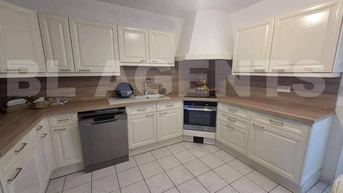 20251129_101307 - Maison à LERE