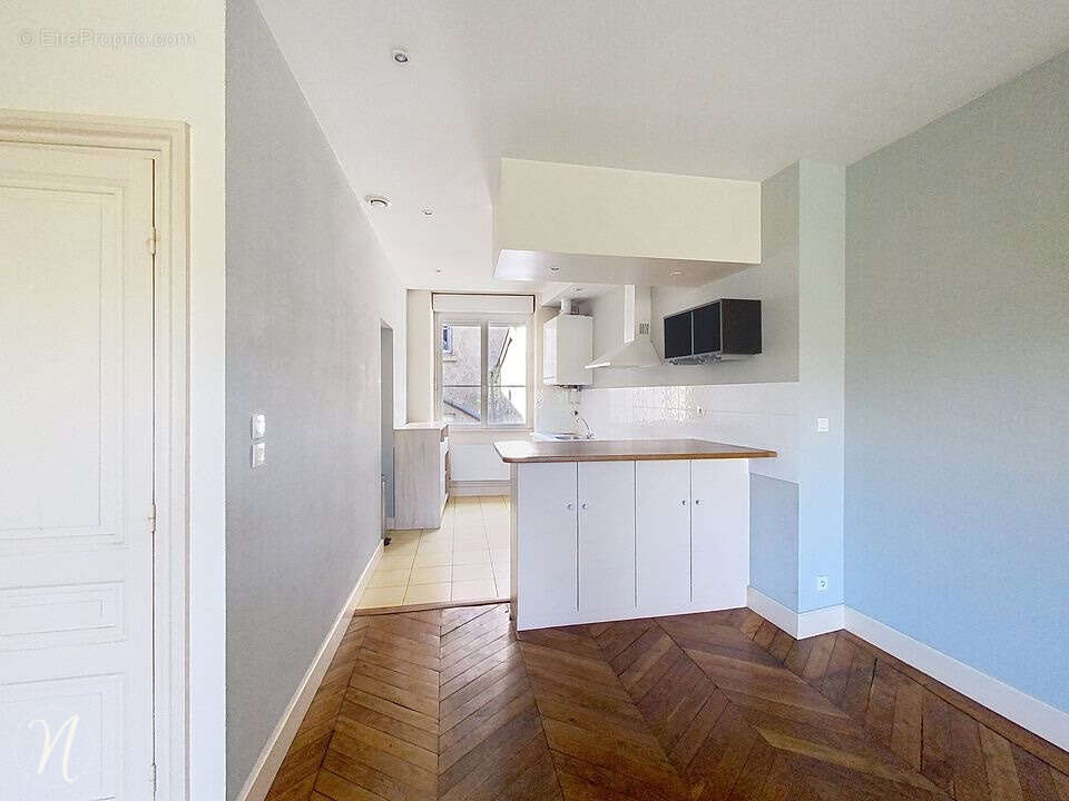 Appartement à LYON-9E