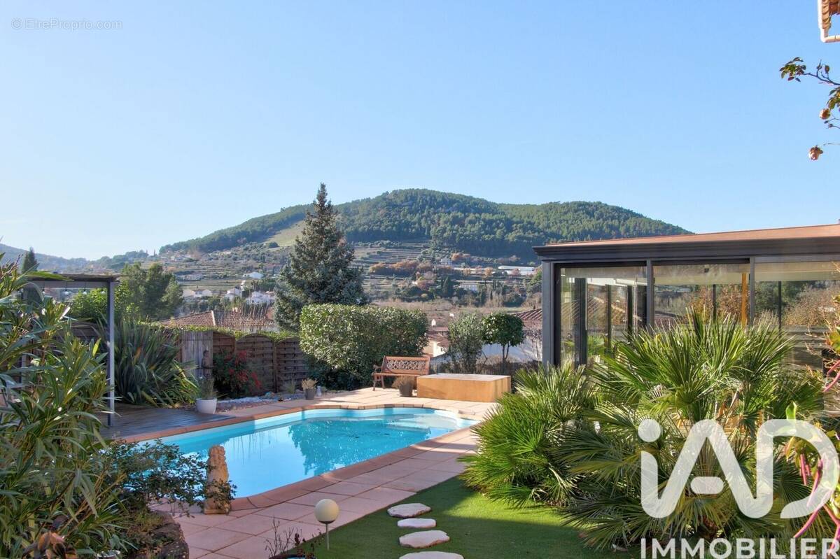 Photo 1 - Maison à EVENOS