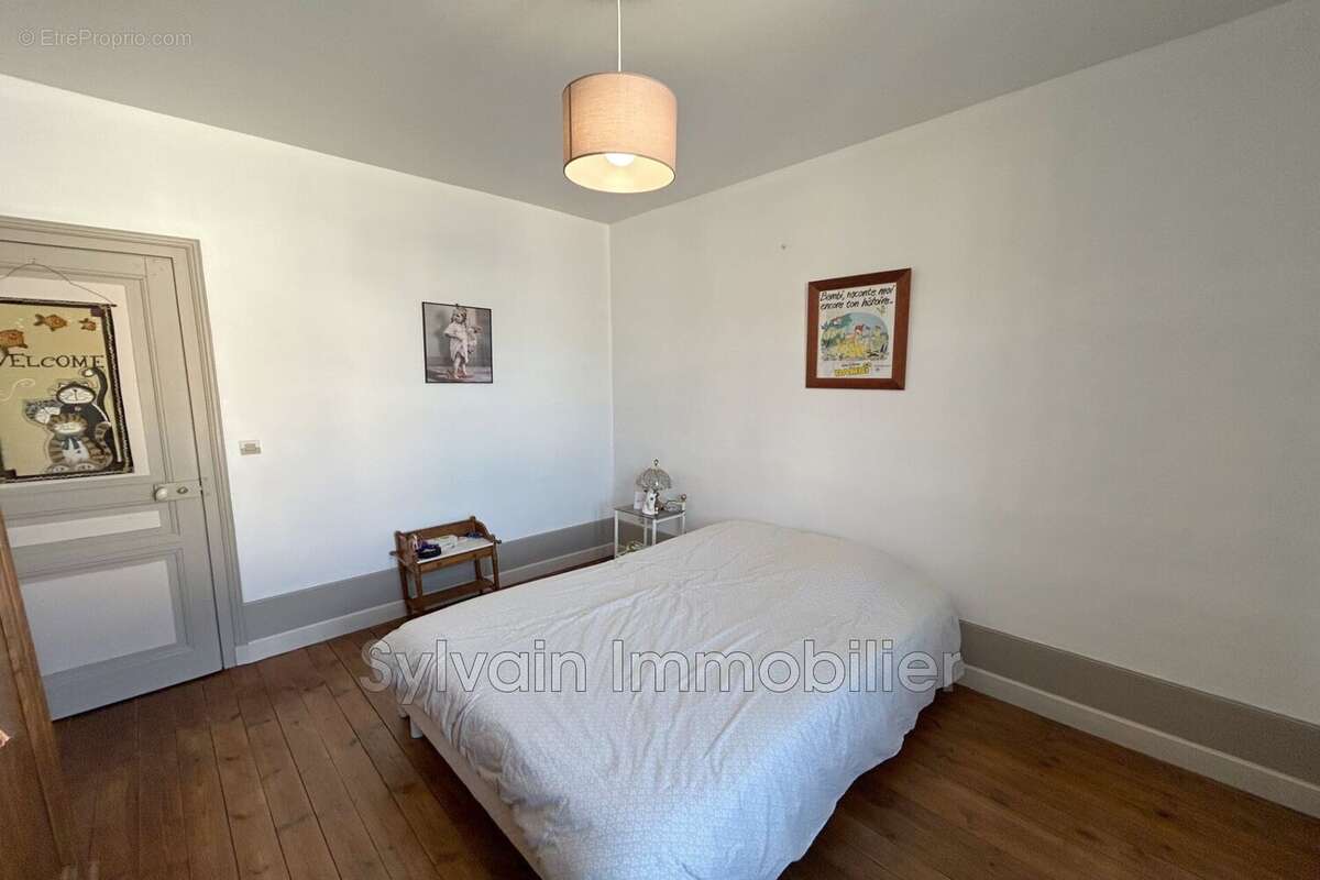 Maison 169 m² à Milly-Sur-Therain  - photo 7
