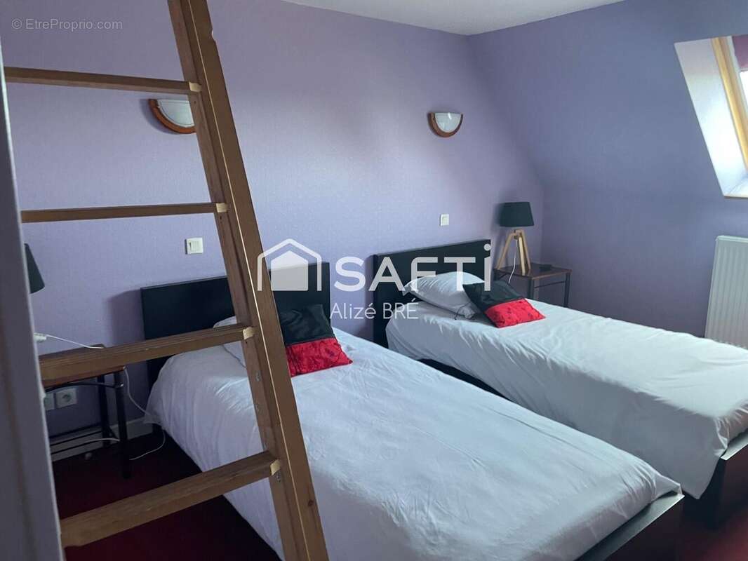 Photo 5 - Commerce à PLEUBIAN