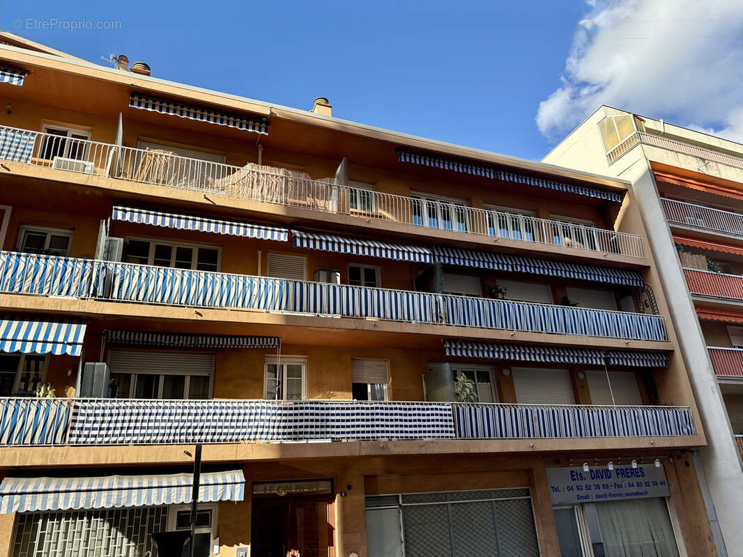 Appartement à BEAUSOLEIL