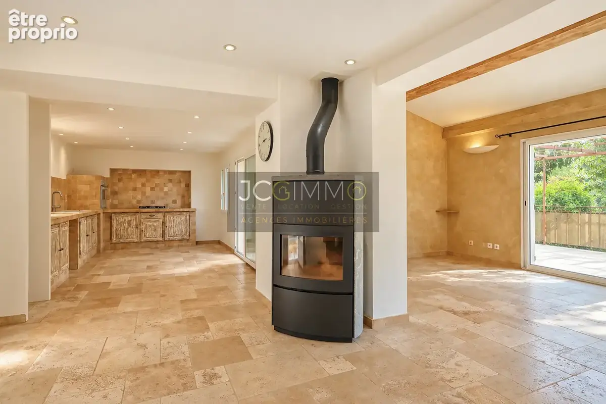 Sollies pont (quartier sainte christine) - maison 95 m2 - terrasse - veranda - terrain 1 615 m2 - photo 2