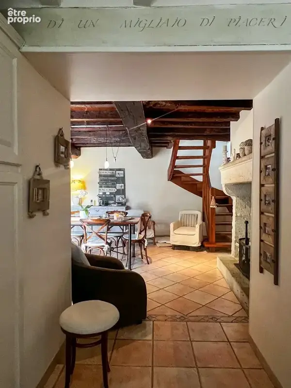 Charmante Maison en Pierre avec Piscine, Vues Panoramiques et Jardin Paisible - photo 10