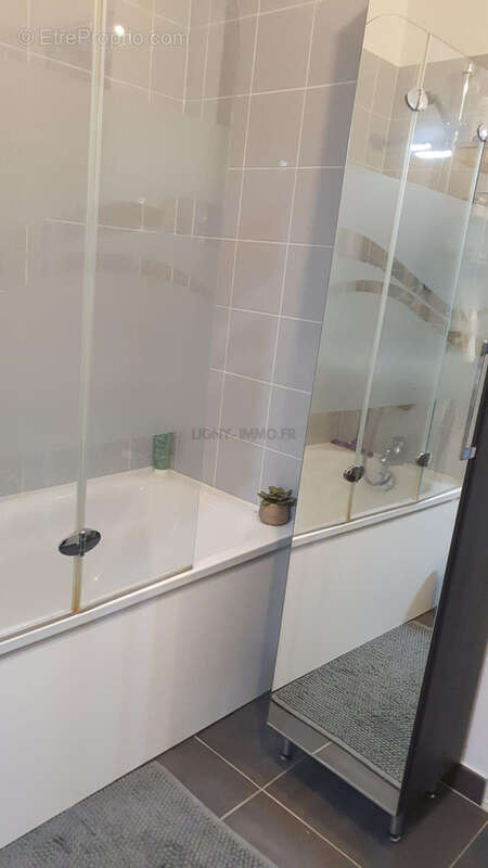 Appartement à DEVILLE-LES-ROUEN