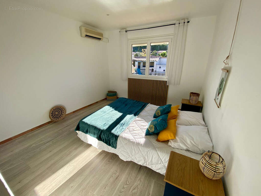 Maison à CASES-DE-PENE