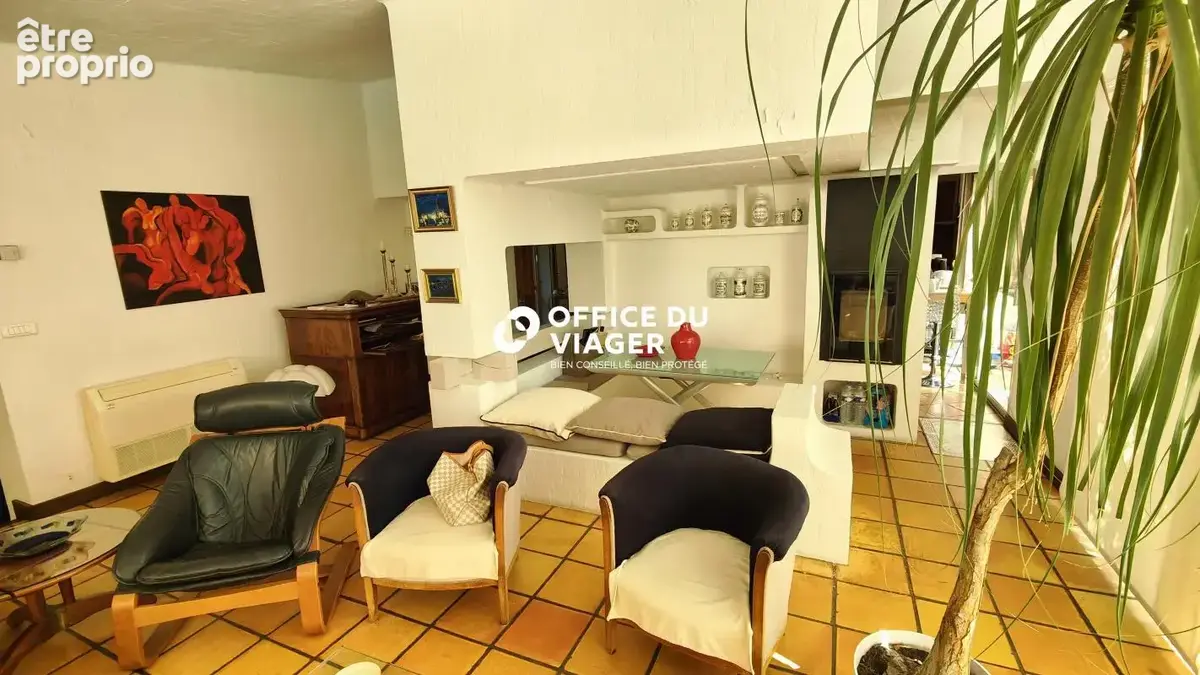 Maison - 6 pièces - 180 m² - photo 11
