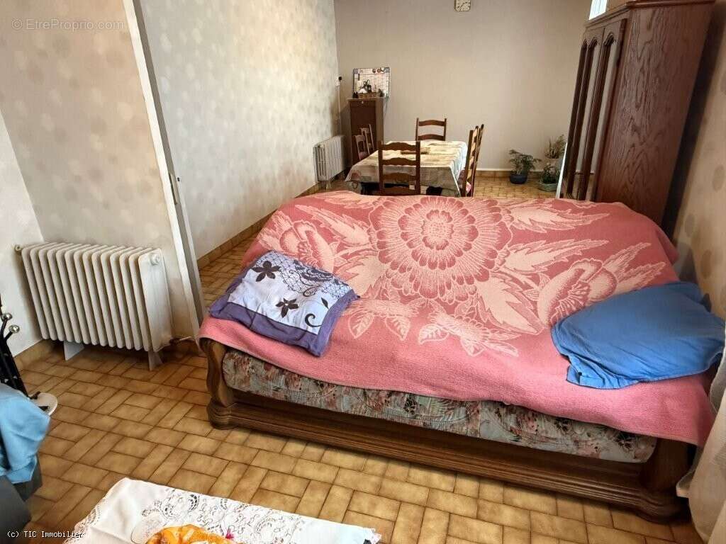 Maison à RUFFEC