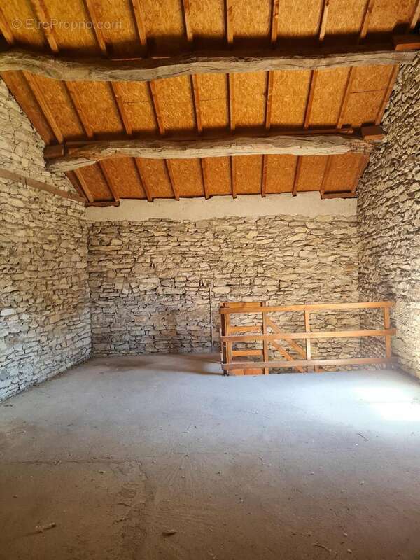 Maison 90 m² à Soleymieu  - photo 4