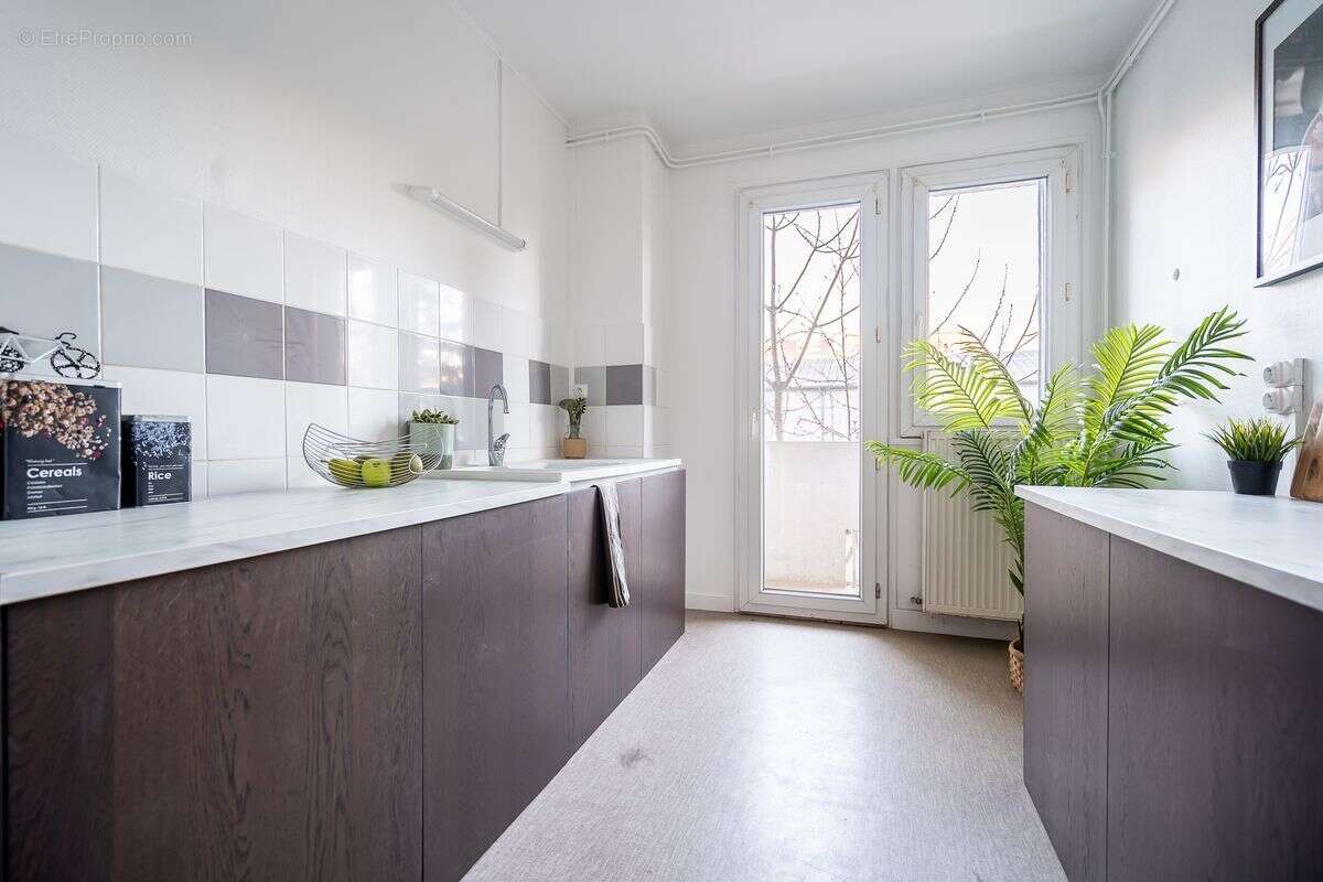 Appartement à LYON-9E