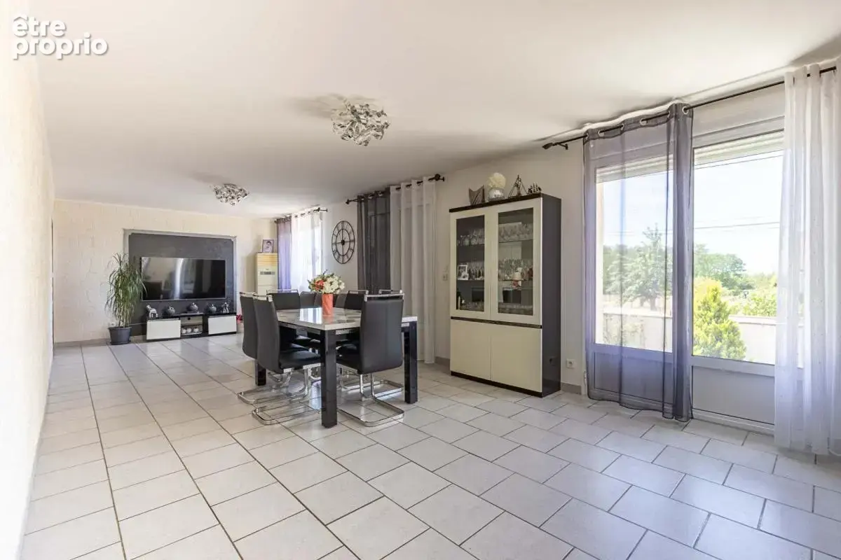 Maison Romorantin Lanthenay 6 pièce(s) 127 m2 - photo 6