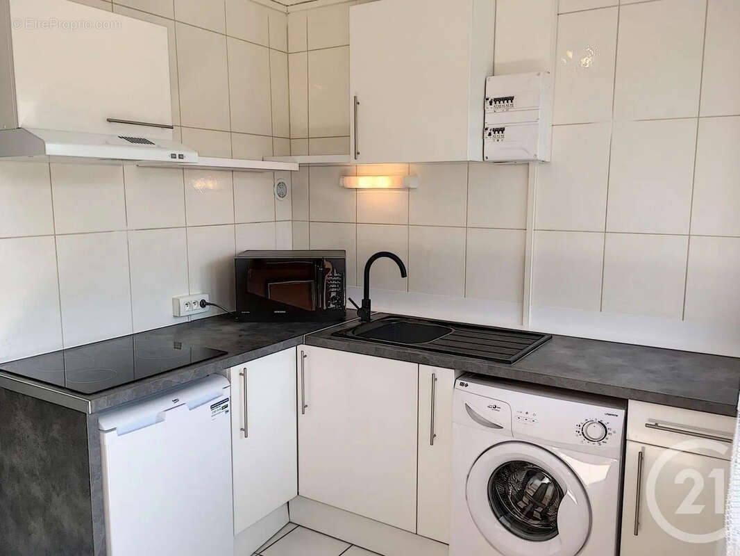 Appartement à SAINTE-SAVINE