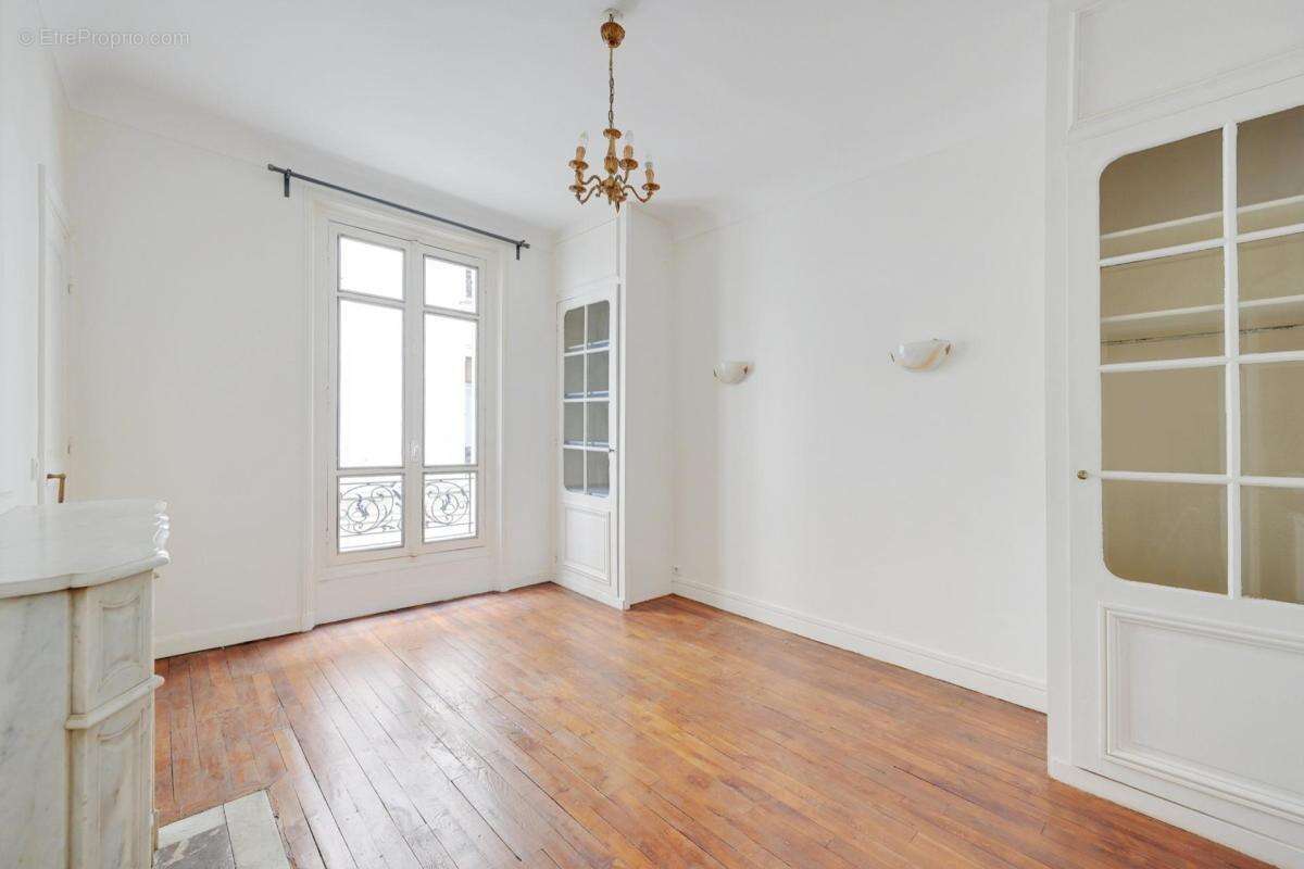 Paris 17eme : niel / renaudes - 4 pièces - 2 chambres - 83m2 - profession libérale possible - photo 11
