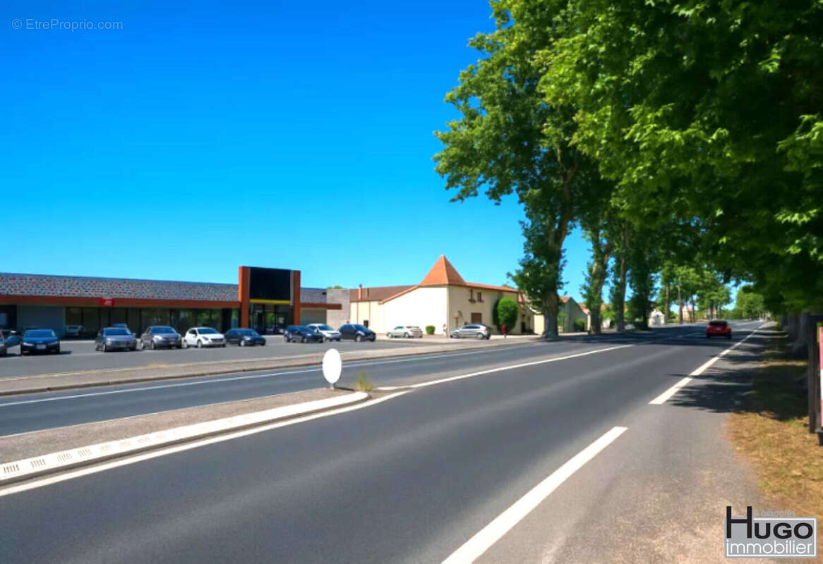 Commerce à SAINTE-EULALIE