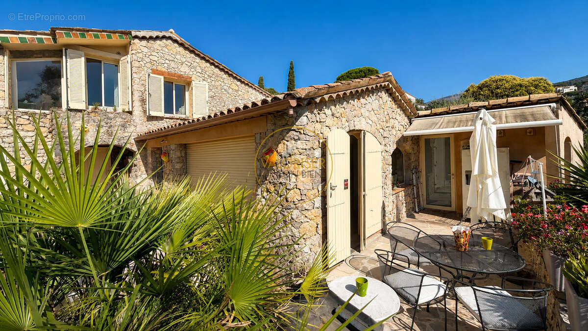 Maison à GRASSE