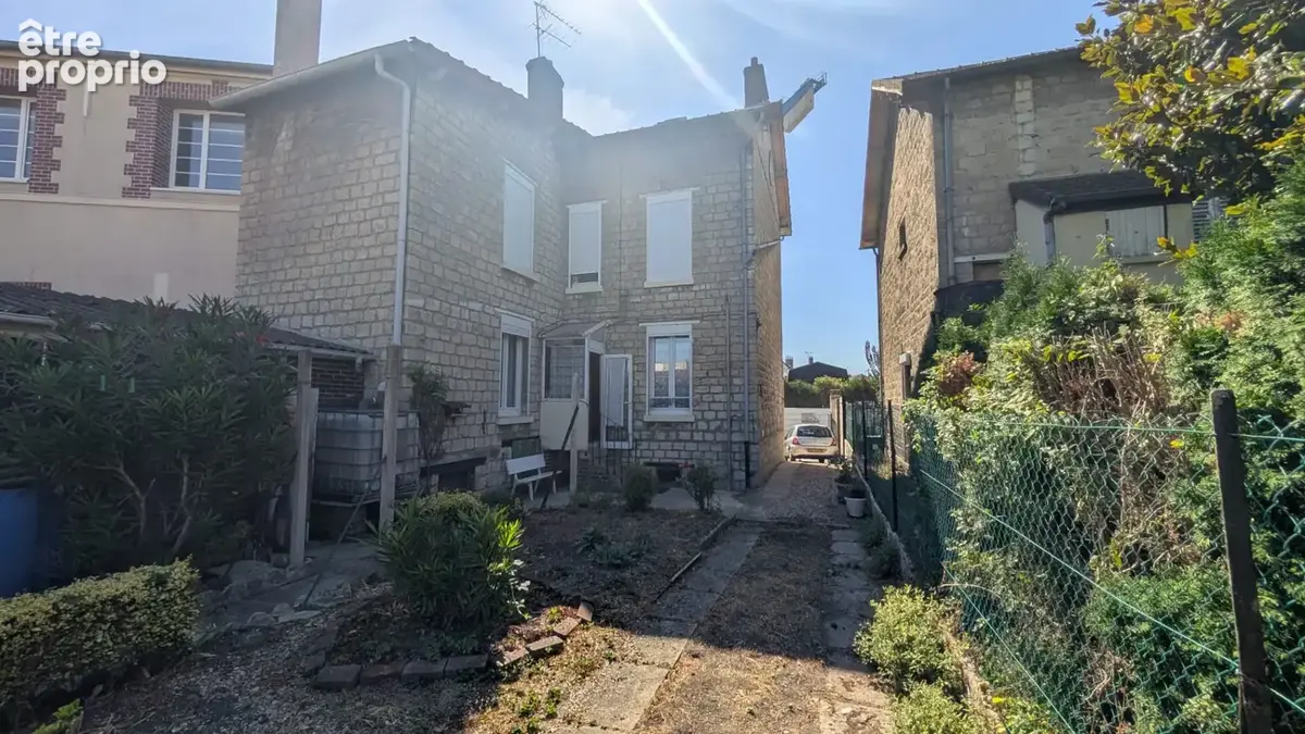 Maison à PERSAN