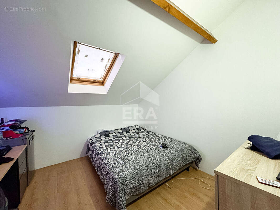 Appartement à SARTROUVILLE