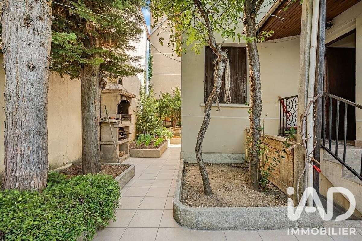 Maison 112 m² à Colombes  - photo 4
