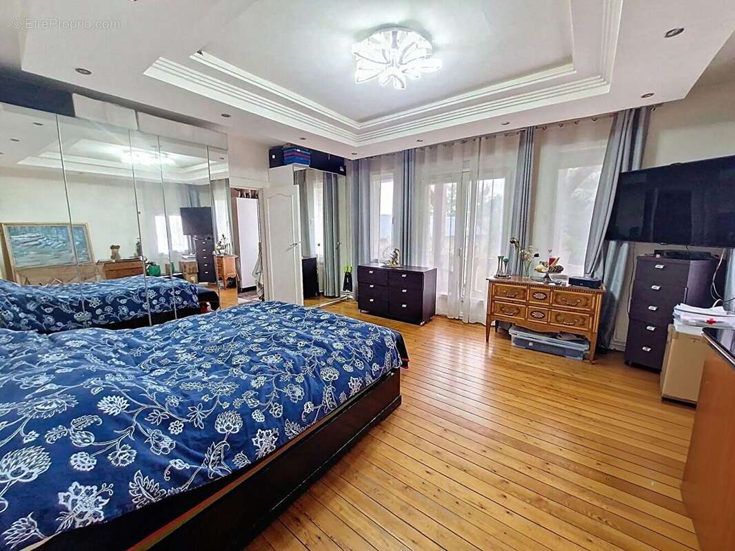 Maison Etrepagny 8 pièce(s) 318 m2 - photo 6