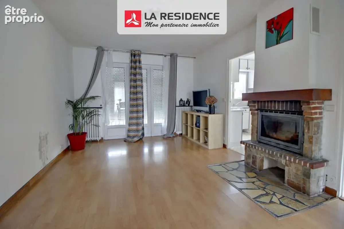 Maison 63 m² à Les Clayes-Sous-Bois  - photo 4